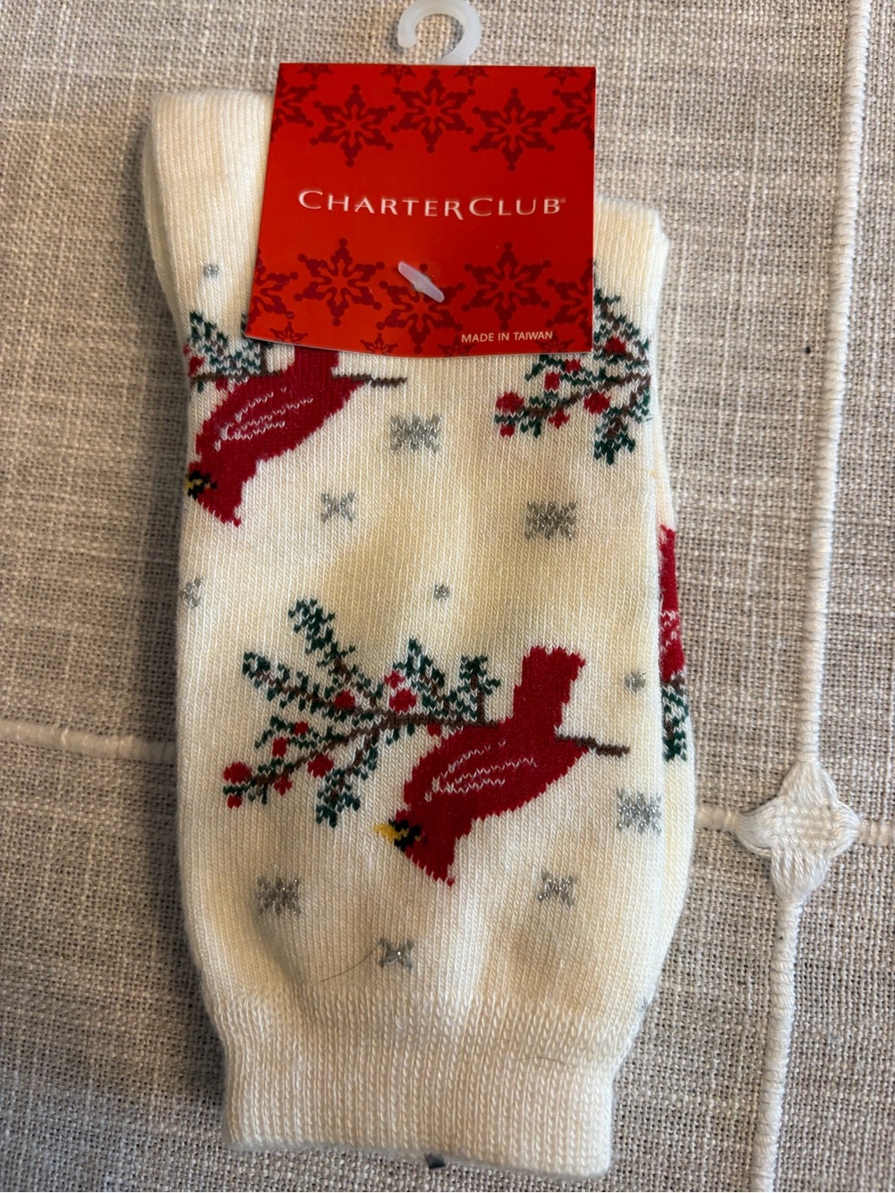 Macy's Ivory Festive Cardinal Crew Socks